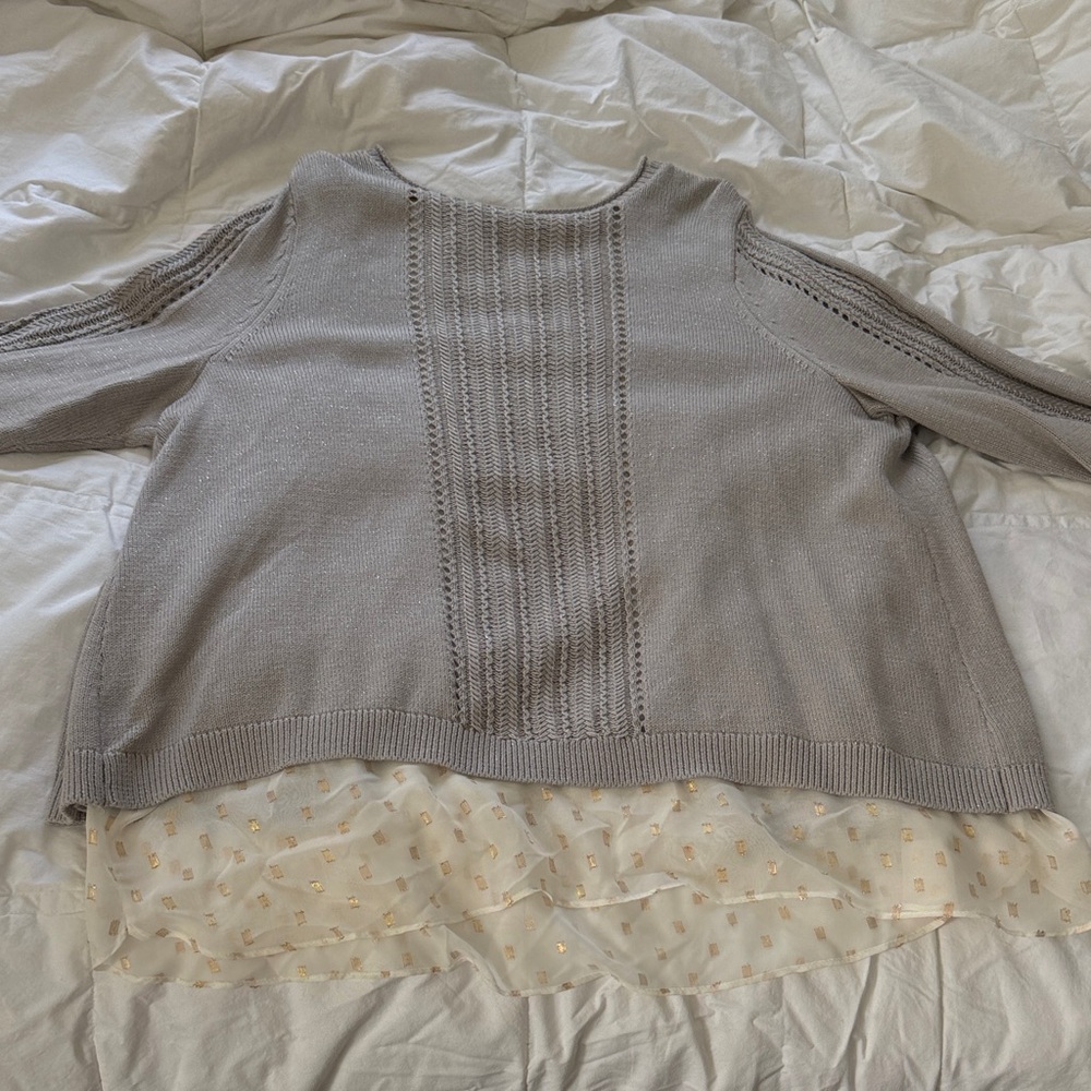 Lucky Brand Heather Gray Sweater with Cream Layer